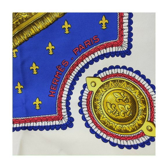 Hermes scarf Carre 90 Blue Silk100% - Picture 4 of 9